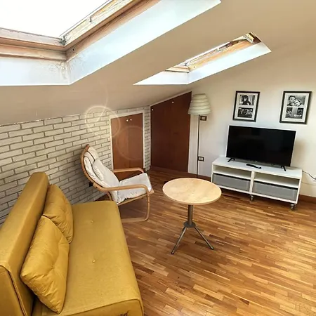La Panoramica Apartment *